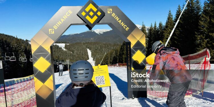 OKX CEO Criticizes Binance Over October 10 Market Crash – Details