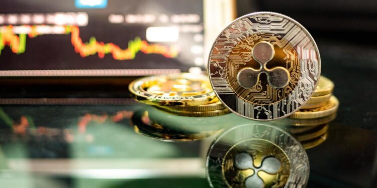 XRP Macro W Puts $22 In View, But Only If This Breakout Retest Holds