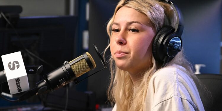 Hawk Tuah Influencer Says Memecoin Collapse Left Her Traumatized, But Critics Push Back