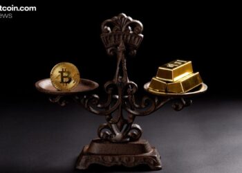 Bitcoin Reclaims $70K as Global Equities Tumble Amid Middle East Conflict