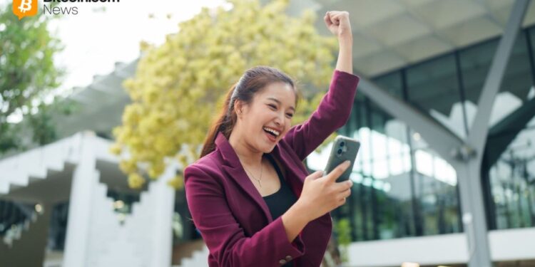 Crypto ETFs Extend Inflow Streaks as Bitcoin Adds $115 Million and Ether Adds $57 Million