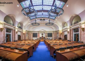 Kentucky Push to Regulate Bitcoin ATMs Snags Hardware Wallet Providers in Legal Crosshairs