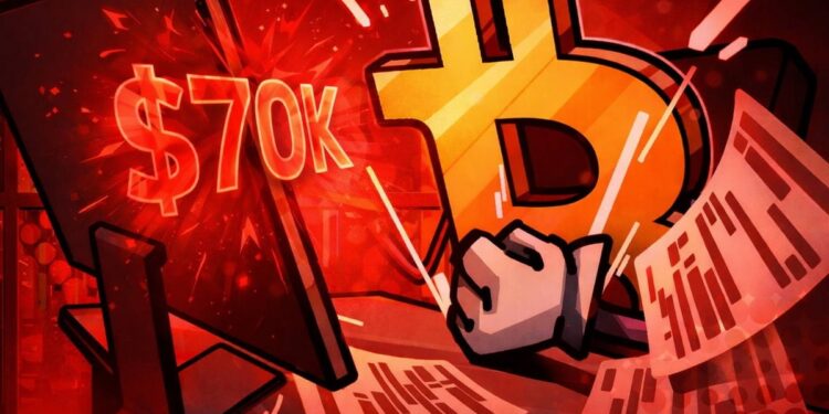 Corporate Bitcoin Split: Strategy Holds, Nakamoto Sells