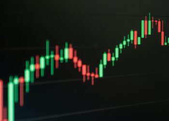 XRP Eyes $8.30 Target As Rare Chart Pattern Emerges