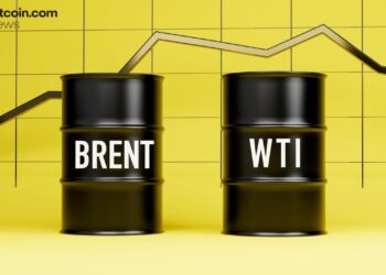 Bitcoin Hovers Near $67,000 Amid US Political Turmoil and Soaring Energy Prices – Markets and Prices Bitcoin News