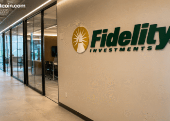 Fidelity Says Bitcoin Has Thin Profit Cushion as Macro Risks Drive 25% YTD Decline