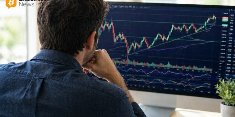 Bitcoin Attempts Bottom as Analyst Flags $79K and $65K Levels