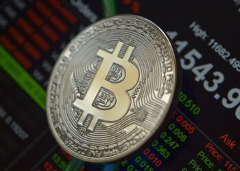 Bitcoin Uptrend Remains Alive Despite Bearish Pressure Below $78,800