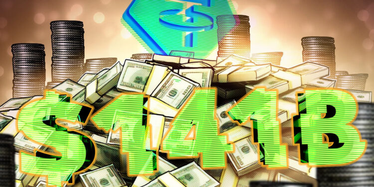 Tether Reports $1.04B Profit, $141B in US Treasuries