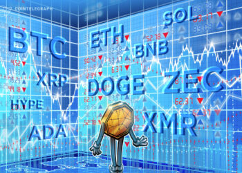 Bitcoin, Altcoins Selloff Amid Rising ETF Outflows
