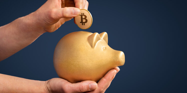 Bitcoin Short-Term Holders Move 107,760 BTC In A Single Day — Details