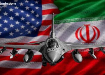 US-Iran Escalation Pushes Bitcoin to $72,622 as $870M Long Bets Collapse