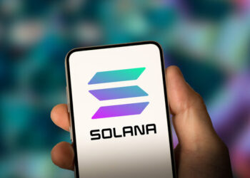 Solana Price Struggles Below $100, But This Level Changes Everything