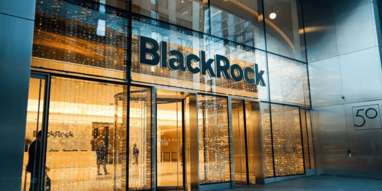 Blackrock Files Final Pre-Launch Form for Bitcoin Covered-Call ETF, Analyst Gives 1-Week Window