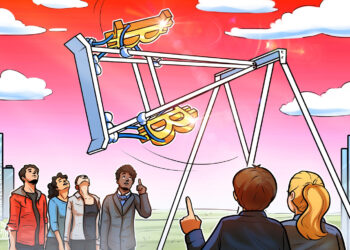 Bitcoin Dips Under $70K as Market Enters New ‘Distribution’ Phase