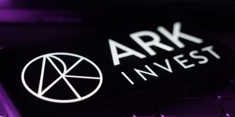 ARK’s Valente Sees RWA Trading Reshaping DeFi Platform Economics
