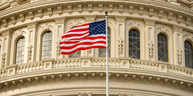 Community Banks Stall Clarity Act Over Stablecoin Rewards