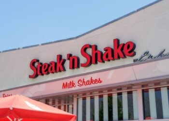 Why a Famous Burger Chain Now Calls Itself a ‘Bitcoin Company’