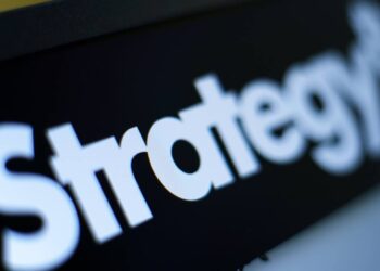 Saylor Drops ‘Doing Business’ Message, Sparks Strategy Bitcoin Mystery