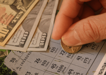Toledo, Ohio Resident Wins Two Scratch-off Jackpots in a Single Day, Nets $384,562 After Taxes