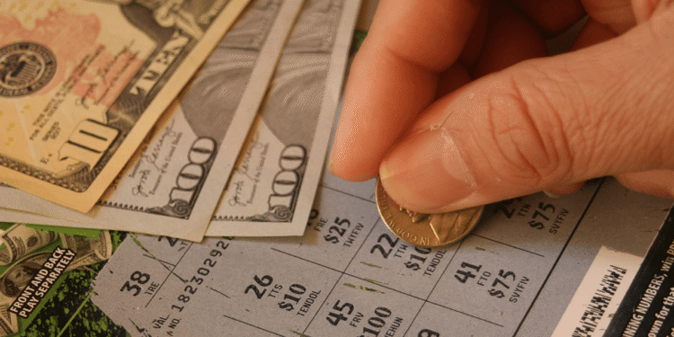 Toledo, Ohio Resident Wins Two Scratch-off Jackpots in a Single Day, Nets $384,562 After Taxes