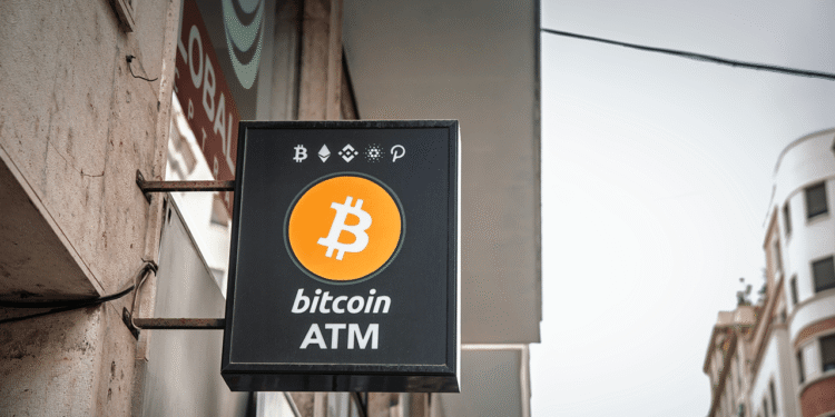 Crypto ATM Numbers Fall to 2021 Levels Amid Regulatory Crackdown – Bitcoin News