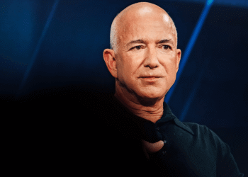 Jeff Bezos Says One Question in a Job Interview Reveals Who Never Did the Reading
