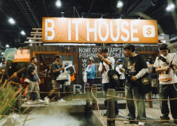 Block Gifts One Bitcoin To Lucky ComplexCon Attendee