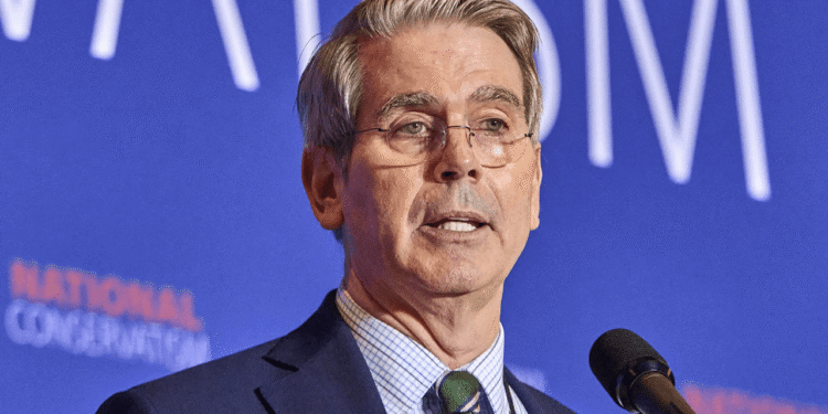 Ripple Swell Sees Bessent Bring a Plan B for the Stalled CLARITY Act