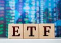 Bitcoin Price Holds $82K as Blackrock Leads ETF Rebound