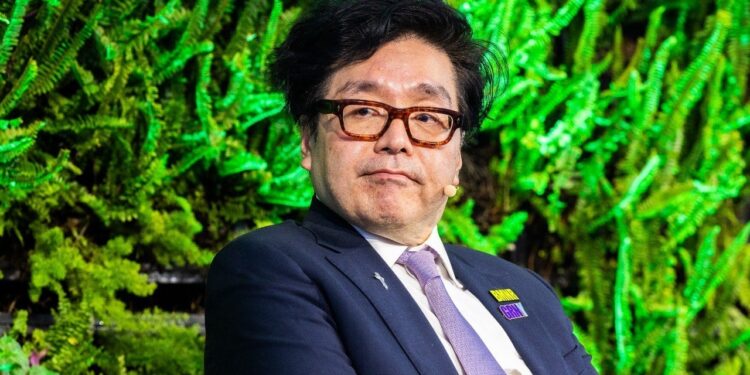 Tom Lee’s Bitmine Nears 5% of Ether Supply With $41M ETH Buy – Bitcoin News