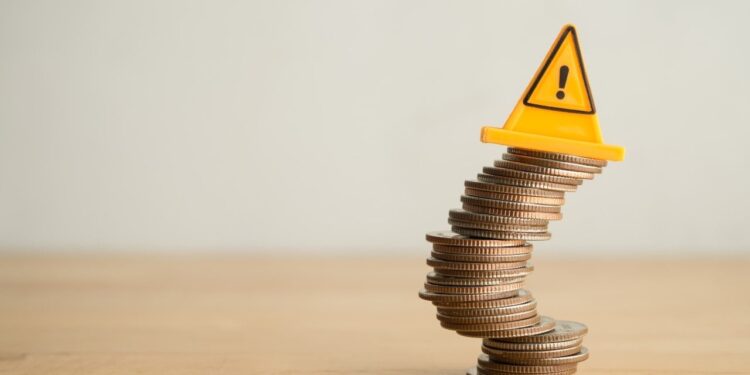Experts Warn of Systemic Risks as Crypto Lending Vaults Cross $10B