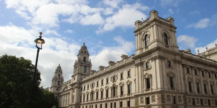 Bitcoin Privacy Faces New Questions Over HMRC Crypto Powers